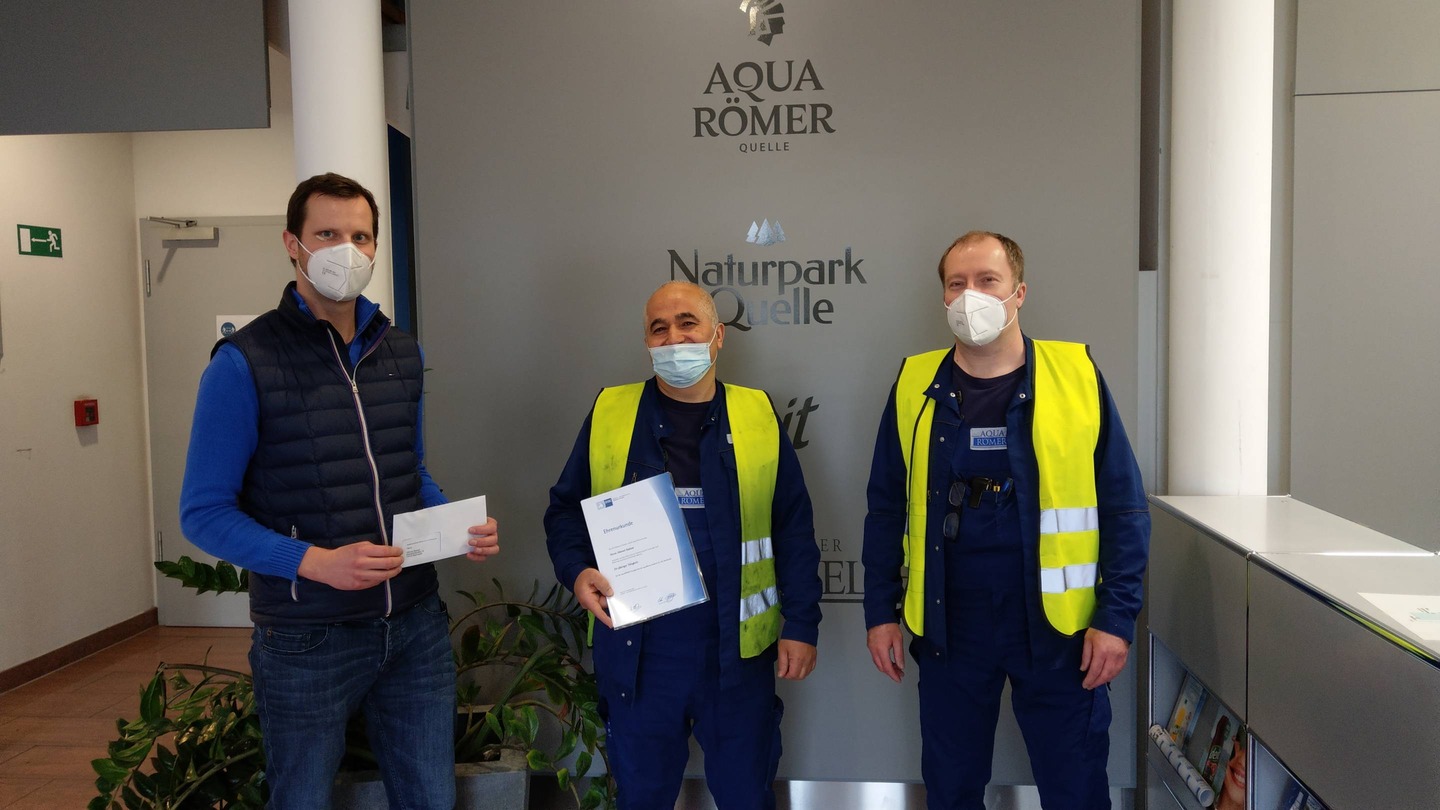 Herr Bakkal feier Dienstjubiläum